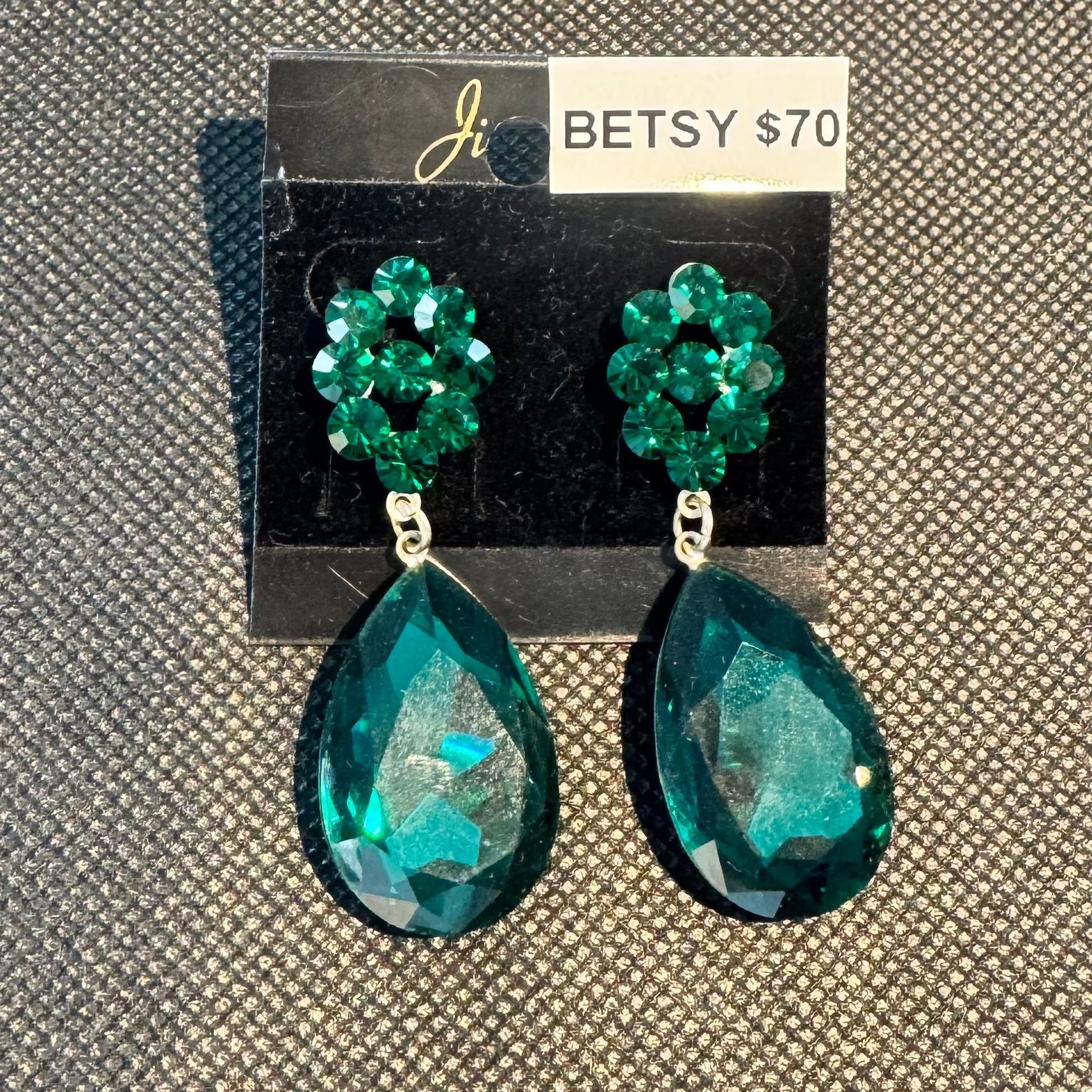 Betsy Earring