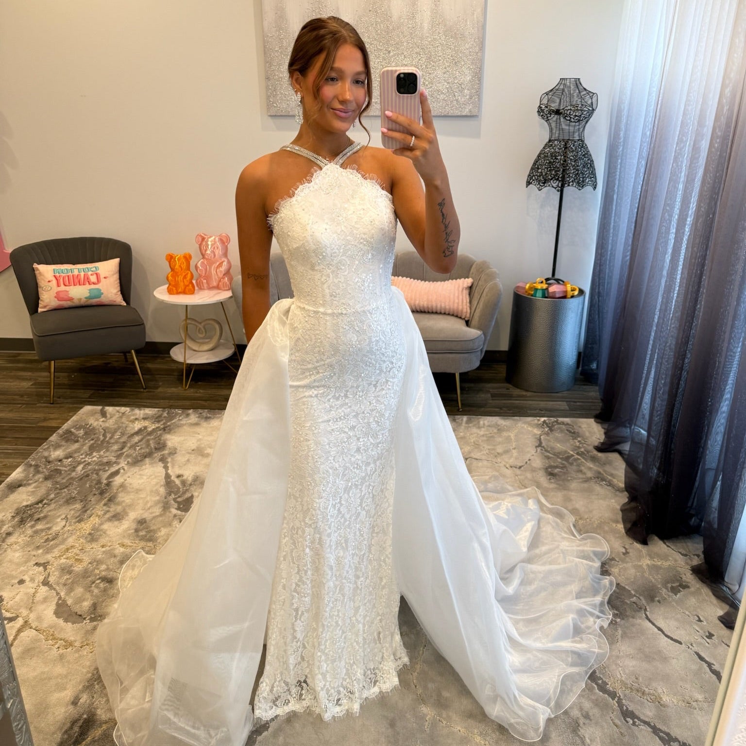 JoycesTPR Johnathan Kayne 2618 White 