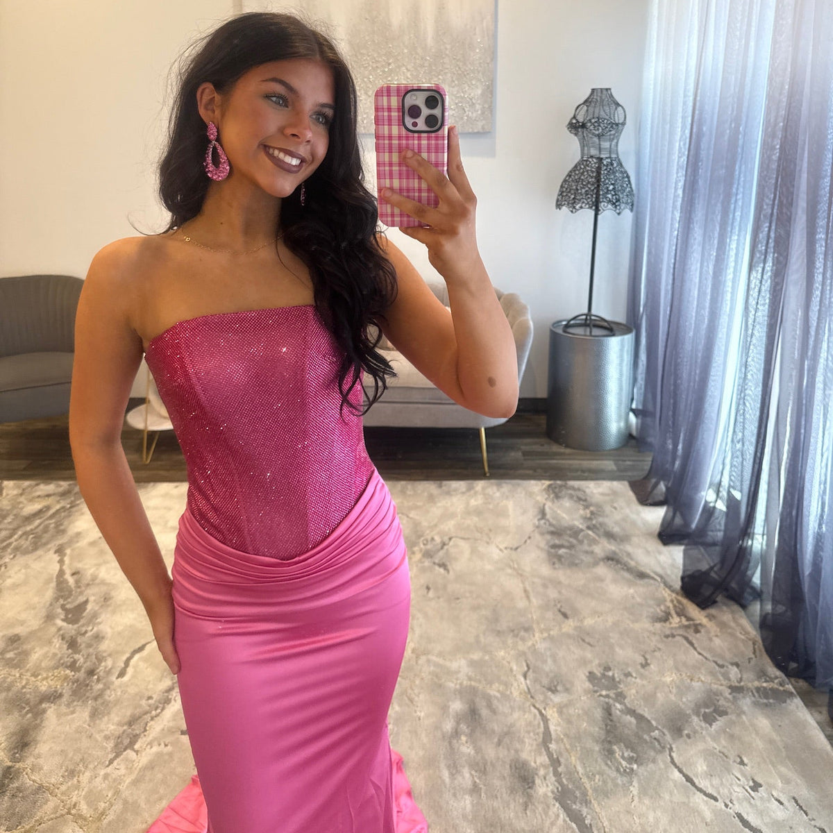 JoycesTPR Portia and Scarlett PS27079 Hot Pink Dress Closer 