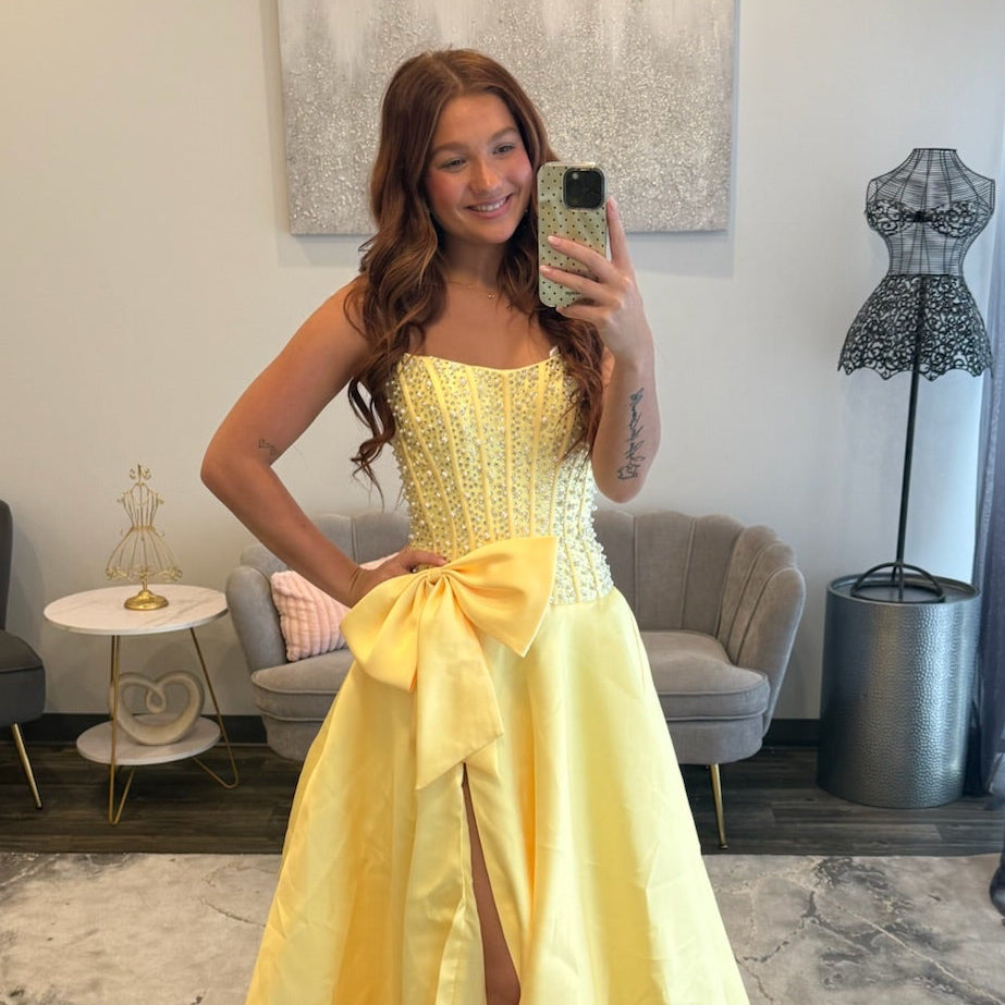 JoycesTPR Sherri HILl 58010 Yellow Prom Close 