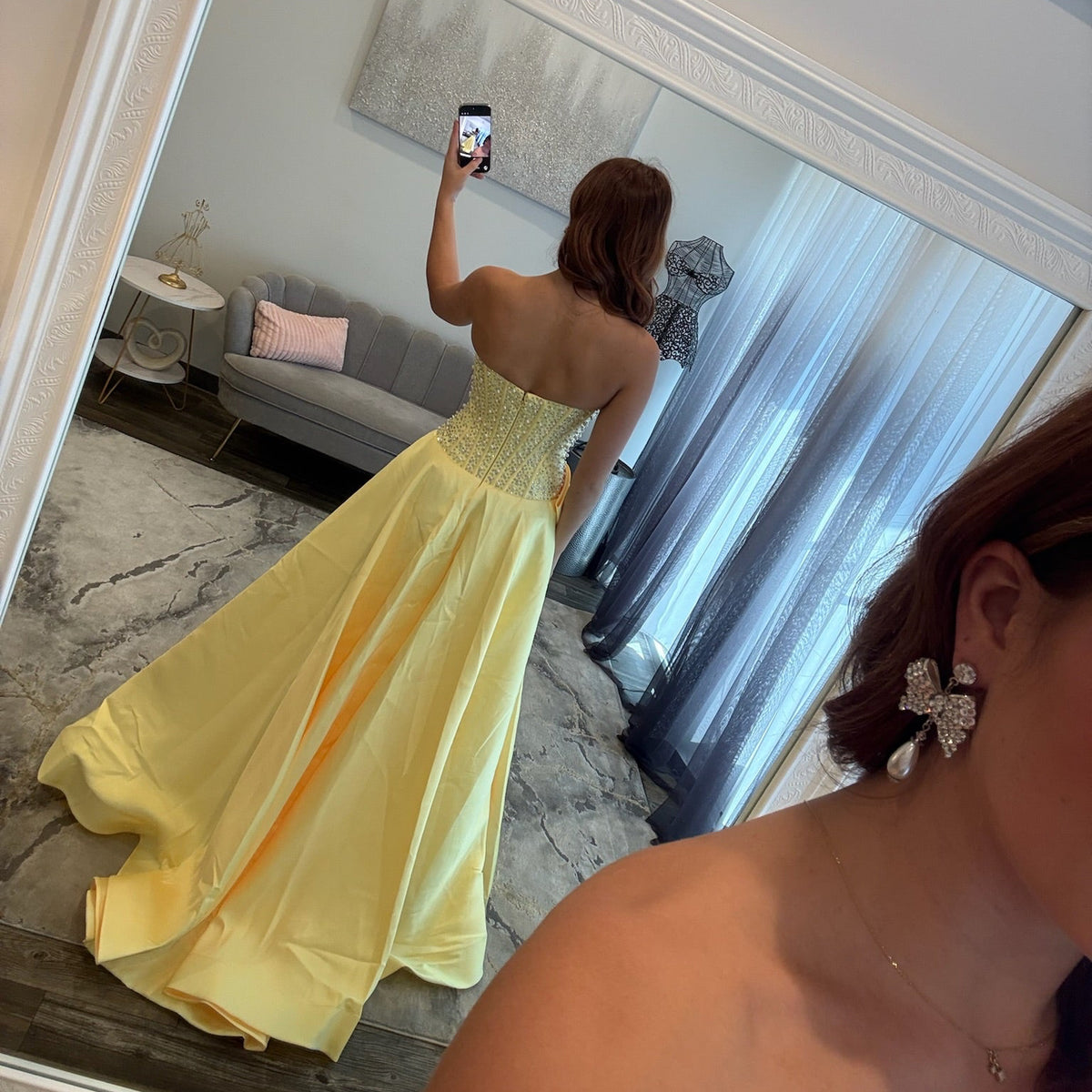 JoycesTPR Sherri HILl 58010 Yellow Prom Close Back 