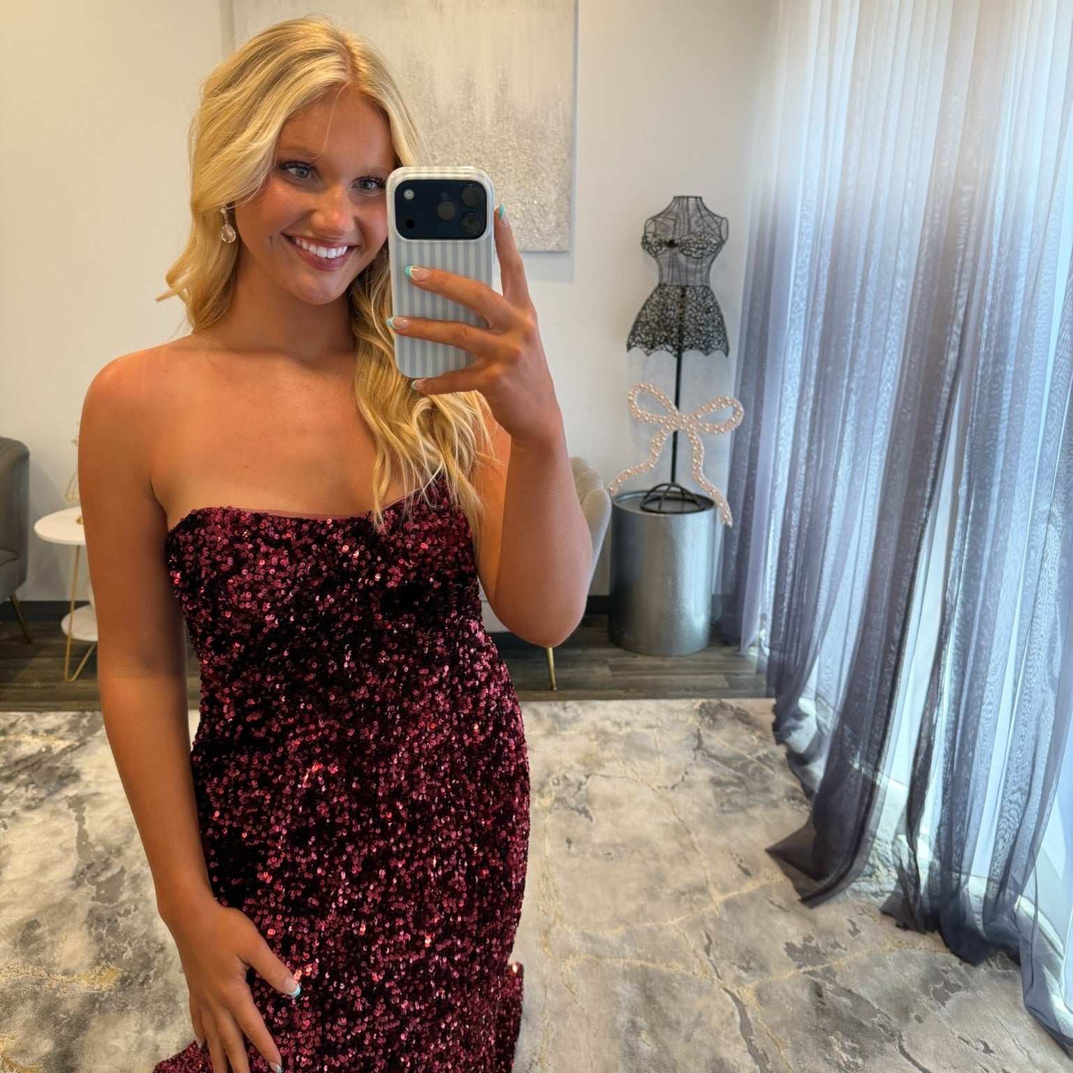 JoycesTPR Sherri Hill 55085 Cranberry Close Up 