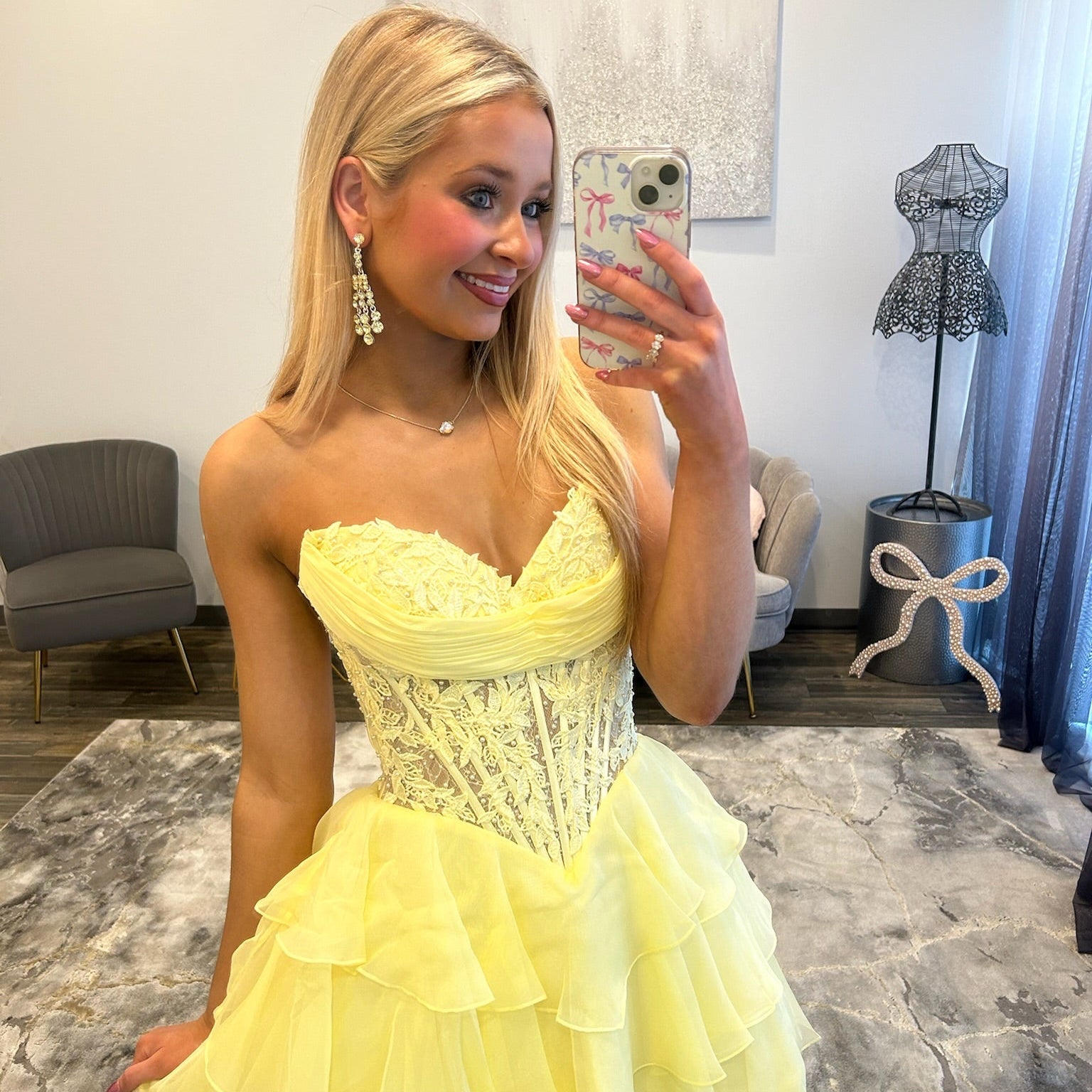 JoycesTPR Sherri Hill 57572 Yellow McKenna