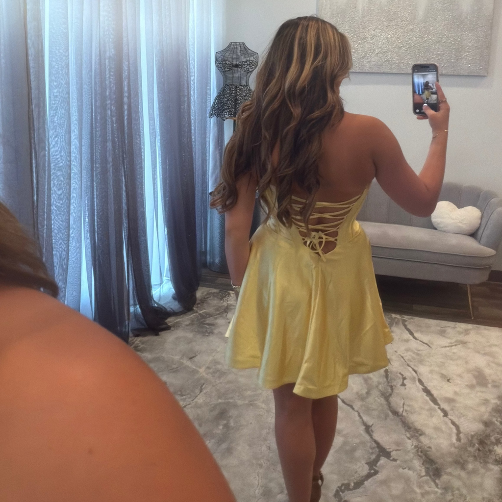 JoycesTPR Sherri Hill 58262 Yellow Back 