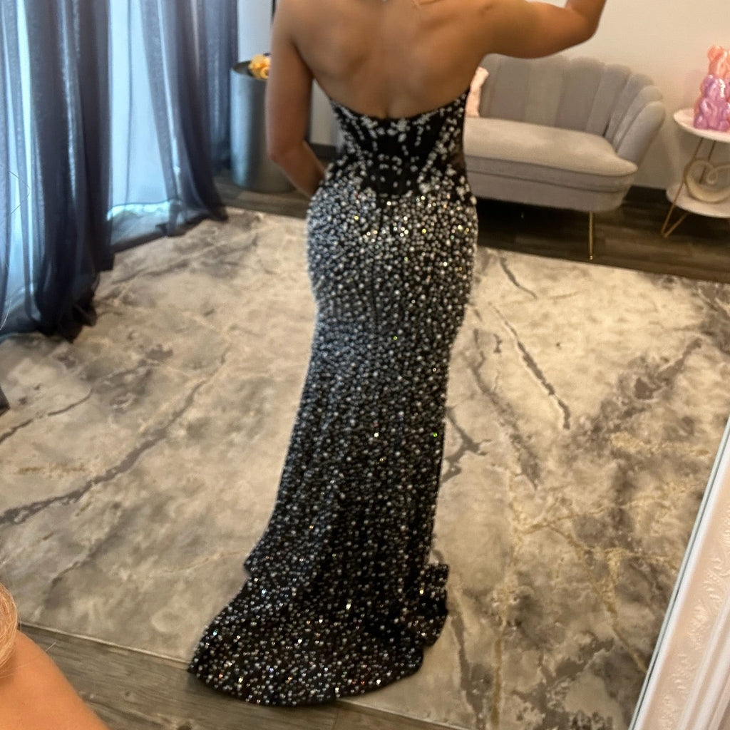 JoycesTPR Sherri Hill 58292 Black Silver 
