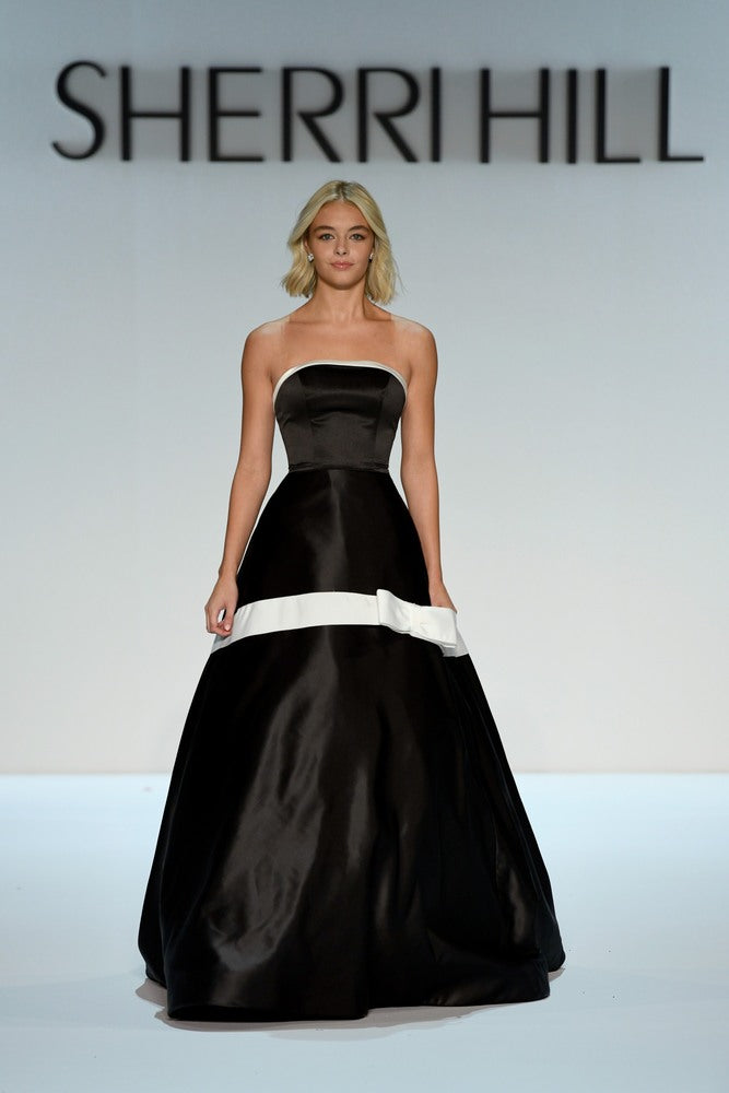Sherri Hill 58918 | Satin Bow Runway Ballgown | Joyce’sTPR Pre-Order