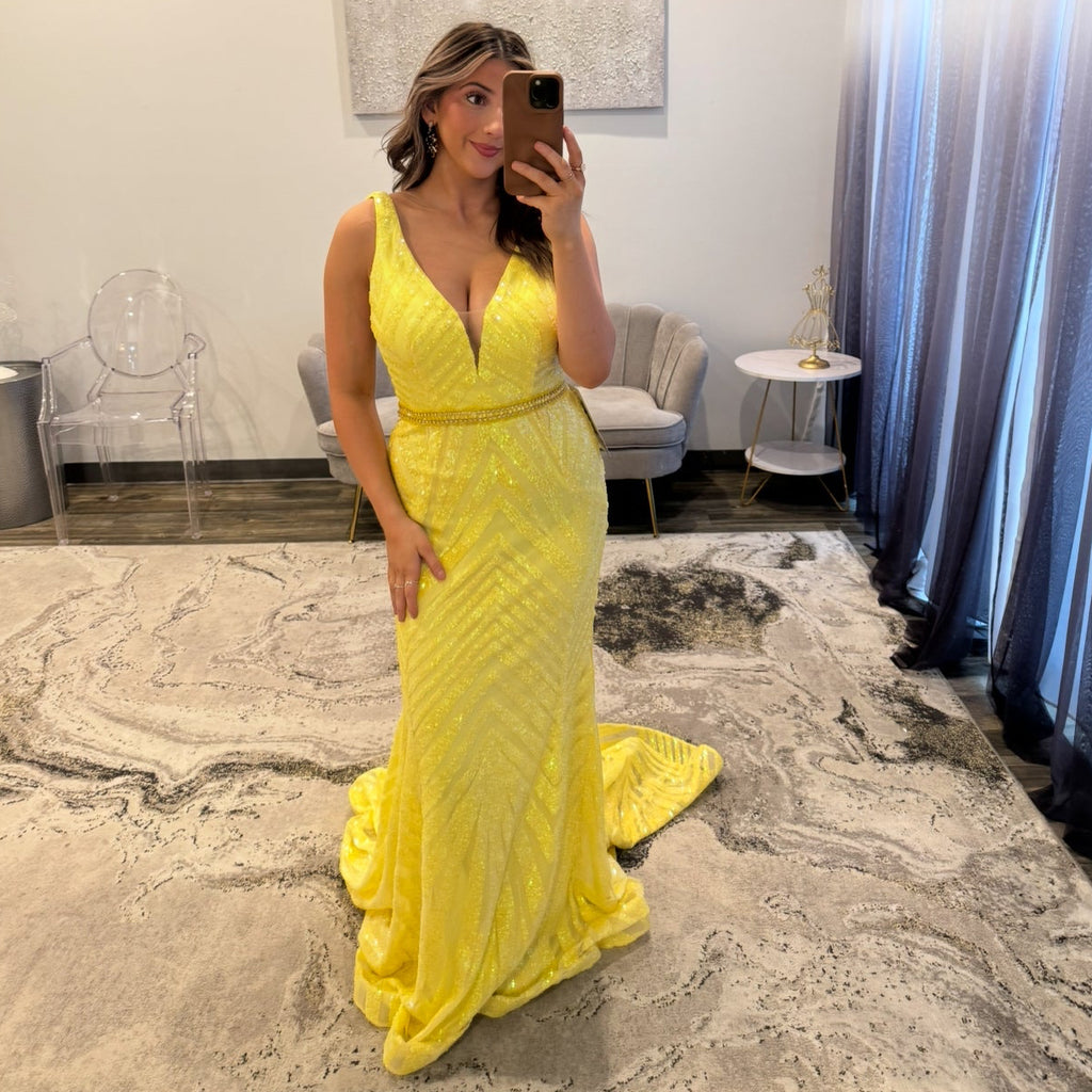 Jovani 03570